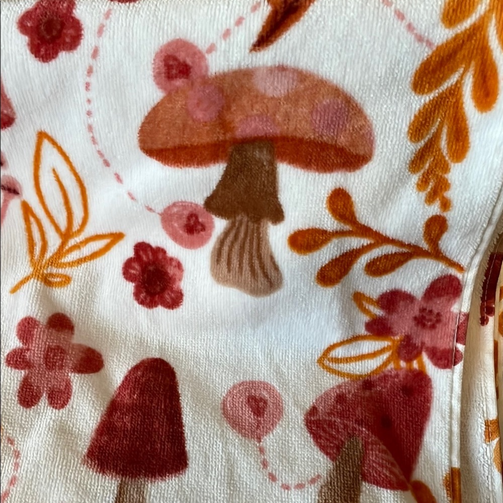 πβπ«NWT Retro Mushroom Print Towel Set - Picture 2 of 4